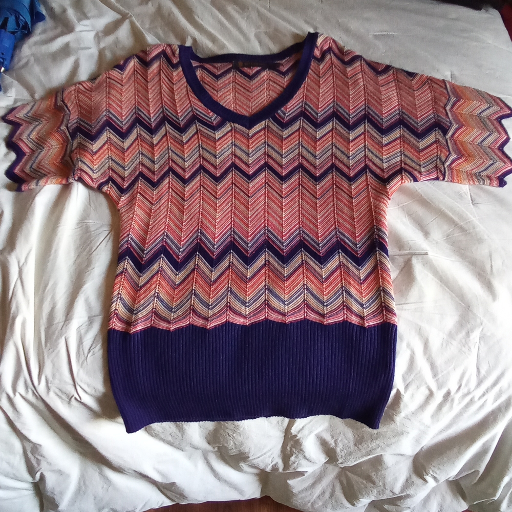 Outback Red blouse - Picture 2 of 3